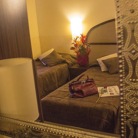 Hotel Novecento Roma Dış mekan fotoğraf